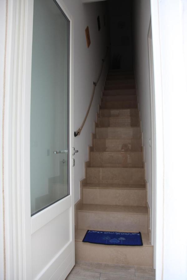 Ferienwohnung Casa Rodolovich Locazione Breve Polignano a Mare Exterior foto
